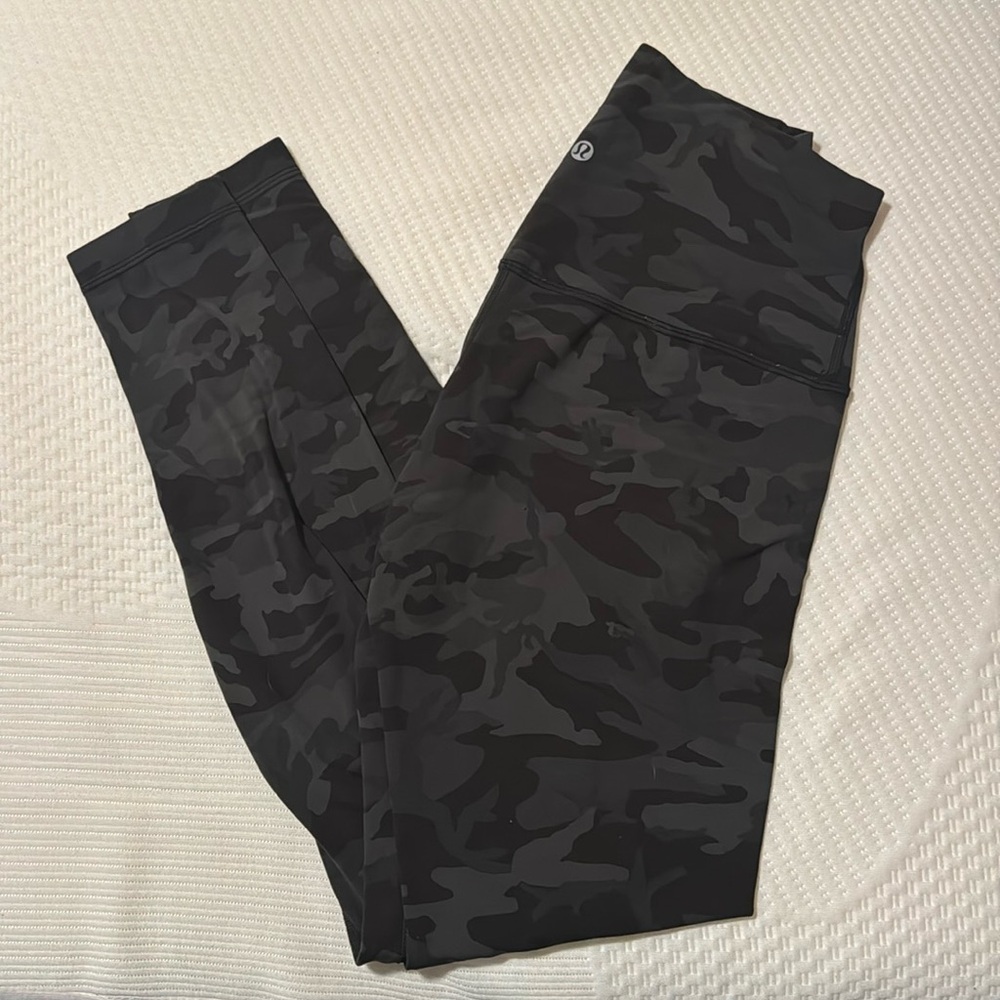LULULEMON ANKLE LEGGINGS